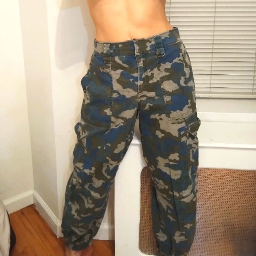 Cargo pants